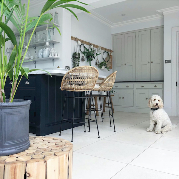 Rounded Wicker Counter Stool