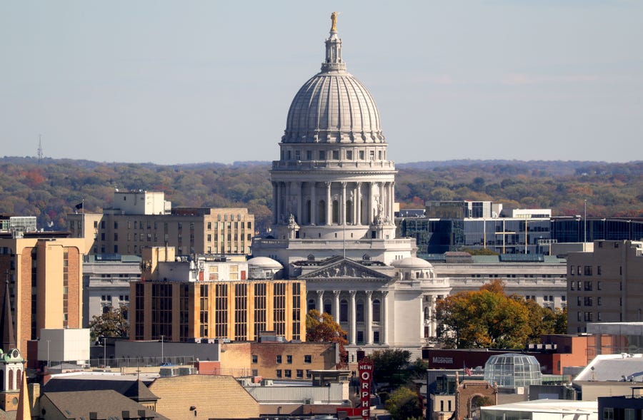 The Wisconsin Capitol. Photo by Mike De Sisti/Milwaukee Journal Sentinel.