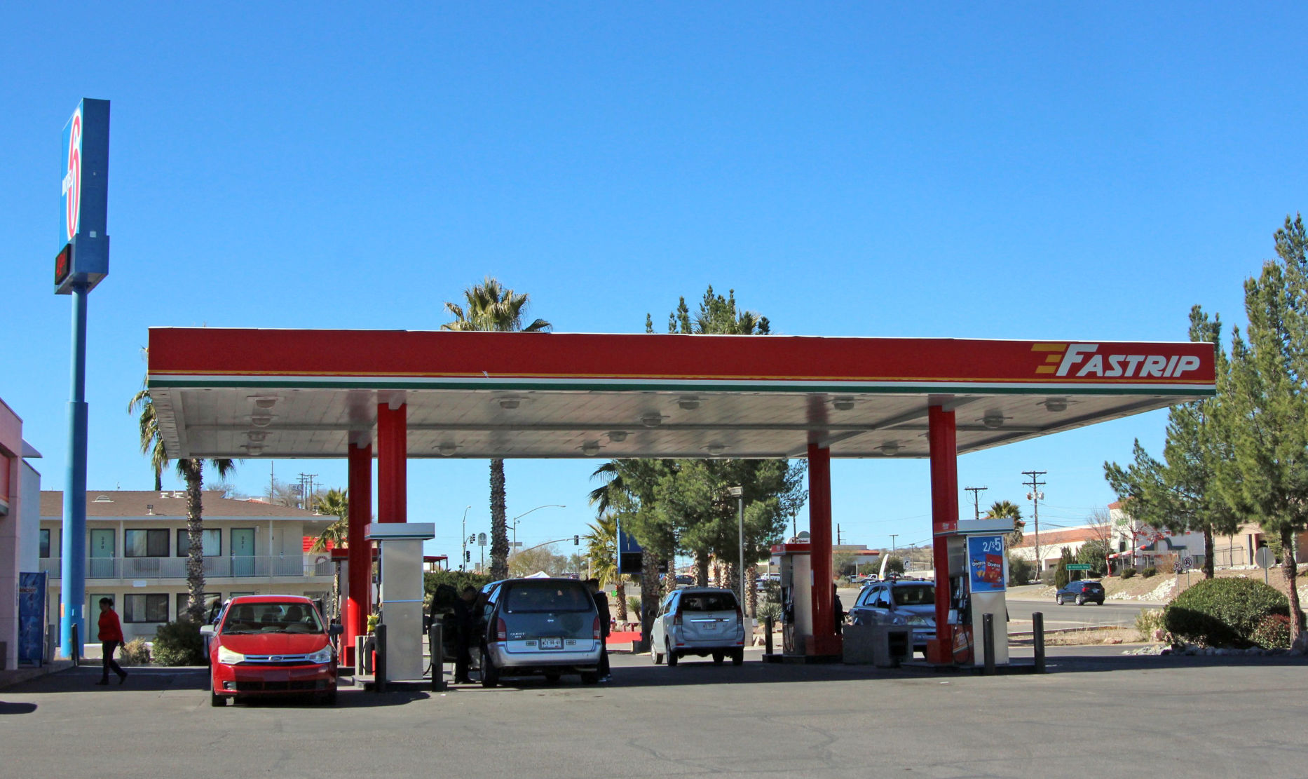 Venta de gasolina perjudicada por restricciones de viajes transfronterizos
