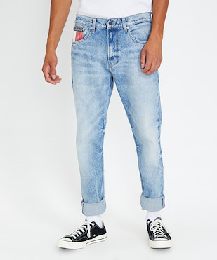 Tommy Jeans - Modern Tapered Jeans