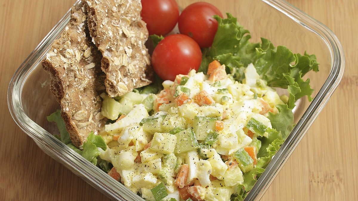 Veggie egg salad
