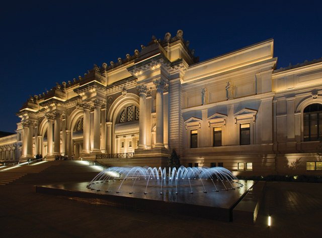 The Metropolitan Museum of Art at night