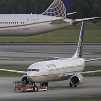 United Airlines cargo planes to share space again with passengers