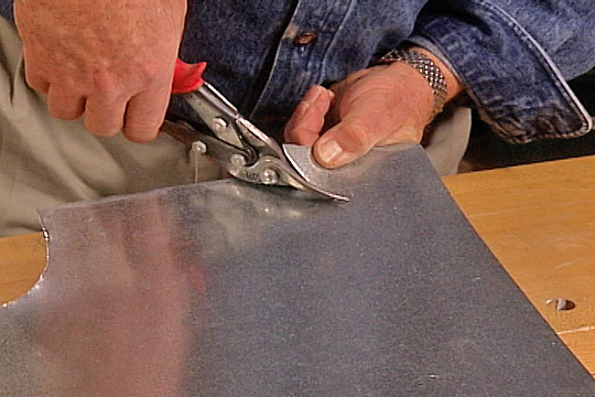 Not All Sheet Metal Shears or Snips are Created Equal - screenshot