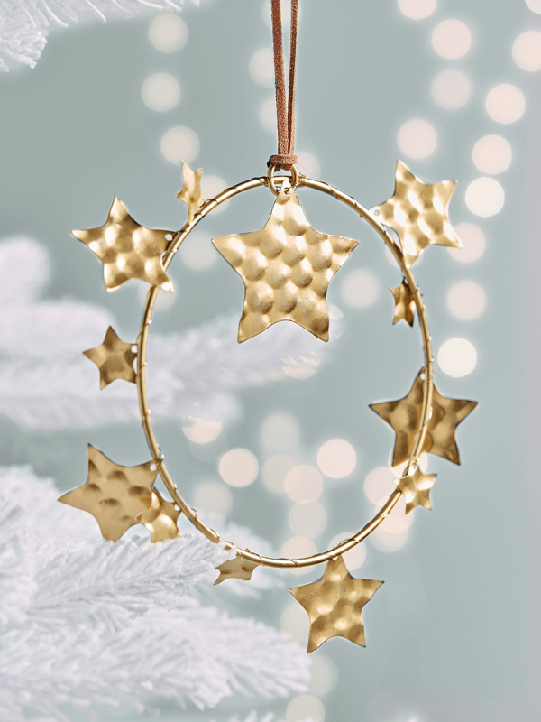 NEW Four Hammered Metal Star Mini Wreathes