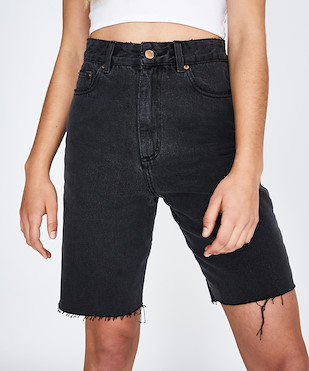 Neon Hart - Maggie Mom Sliced Shorts Black