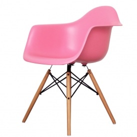 Style Pink Plastic Retro Armchair