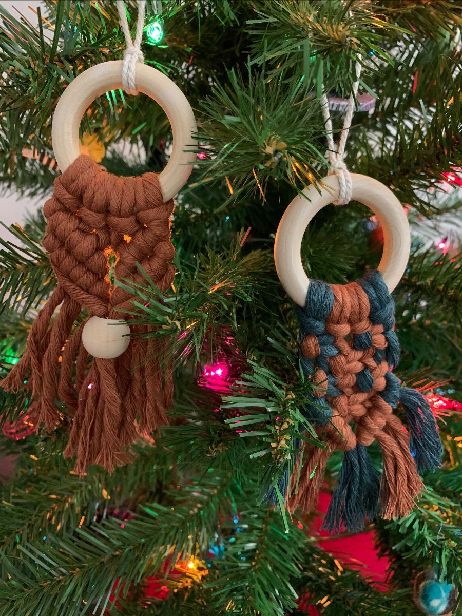 Courtney''s Macram? Ornaments
