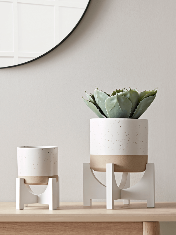 Two Dipped Standing Planters