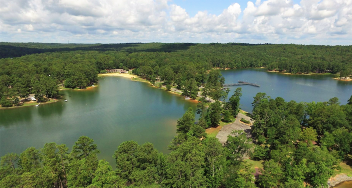 You''ll Find One Of America''s Largest Campgrounds At This Alabama State Park