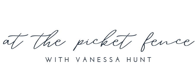 Copy-of-Vanessa-Hunt-header-Logo