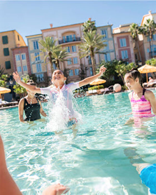 Universal hotels - pool at Loews Portofino Bay Hotel