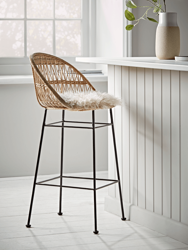 Rounded Wicker Counter Stool