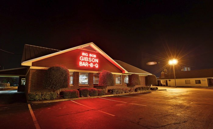 The Iconic Alabama Restaurant That Ships Its Famous BBQ All Across America