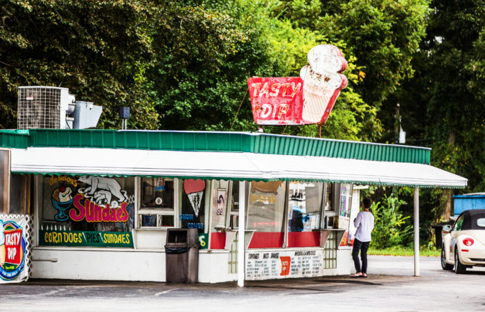 Treat Yourself To A Nearly Foot-Tall Ice Cream Cone At Tasty Dip In Alabama