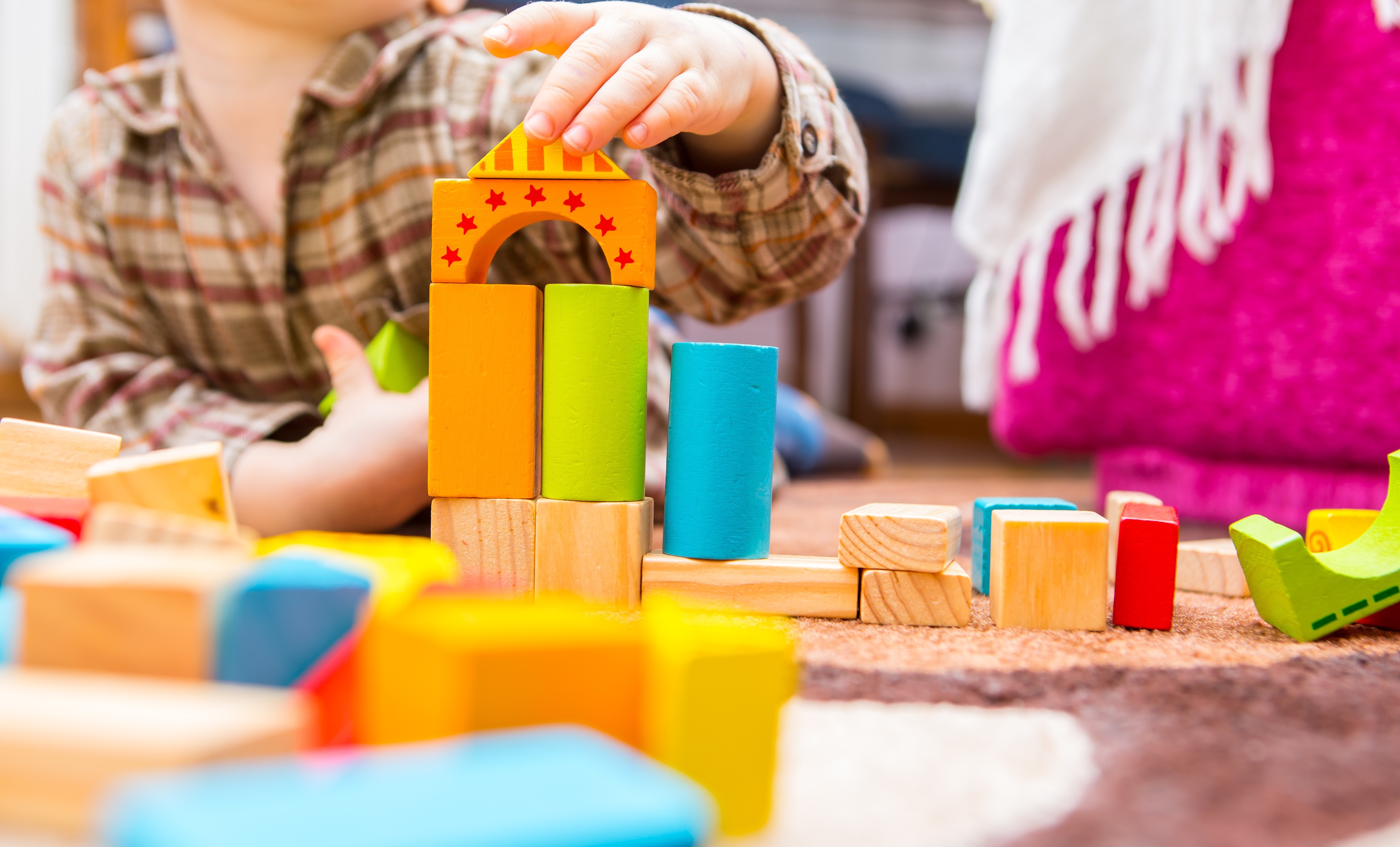 child-building-blocks-construction