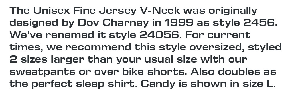 24056 - Original V-Neck T-Shirt