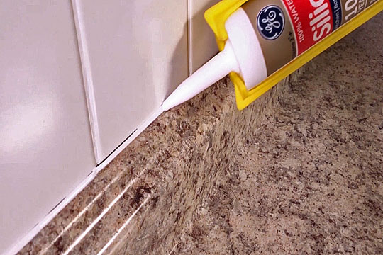 How to Apply Silicone Sealant and Get Perfectly Smooth Joints - screenshot