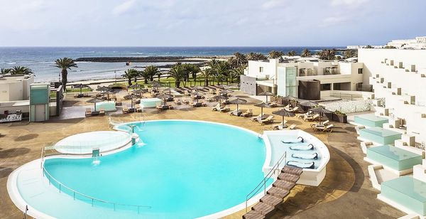 HD Beach Resort & Spa 4*