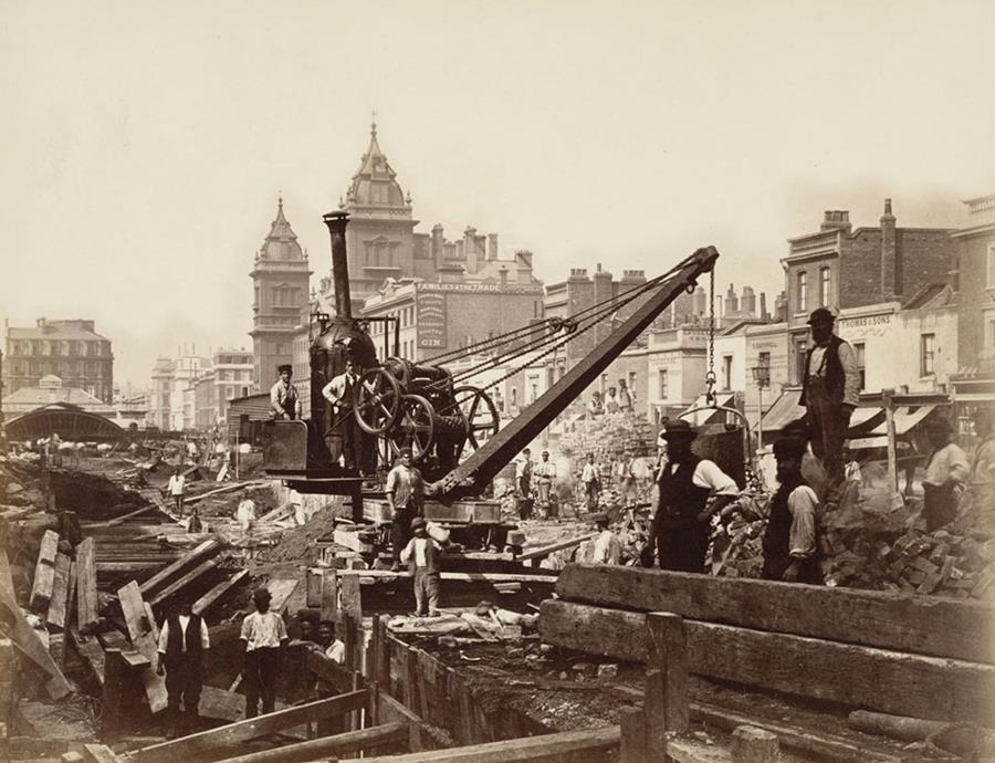Construction of the Metropolitan Railway, about 1861.?? ? ? ? ? ? ? ? ? ? ? ? National Railway Museum/SSPL