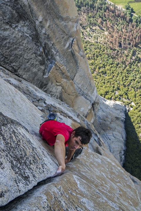 Alex Honnold free solo climbs El Capitan