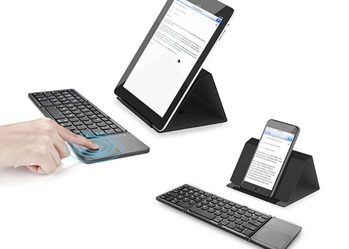 Universal Wireless Keyboard | StackSocial
