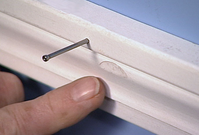 A Simple Way to Keep From Damaging Molding or Wood Trim - screenshot