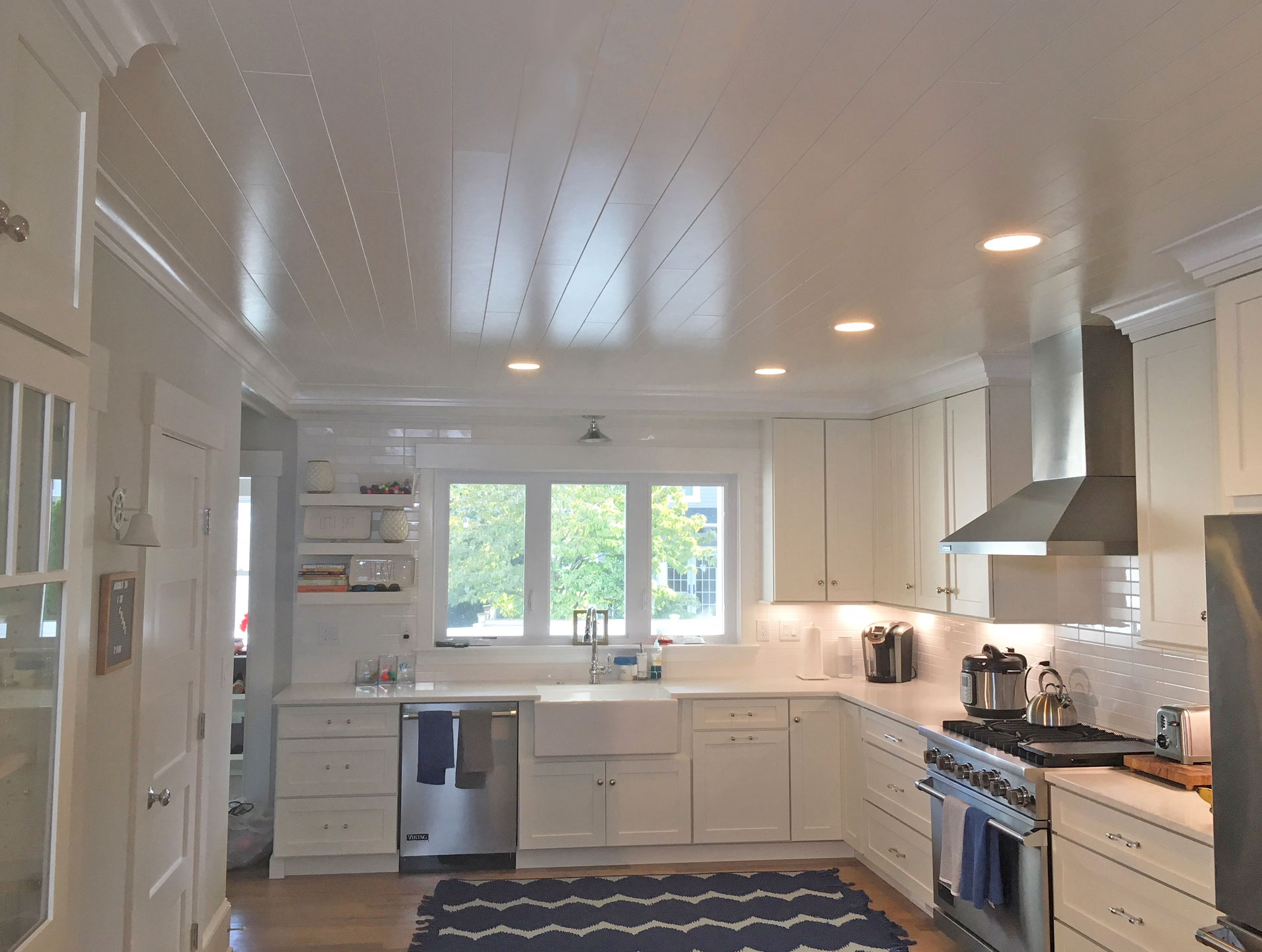 This Handsome Wood-Look Plank Ceiling Easily Installs Over Nearly Any Existing Surface - screenshot