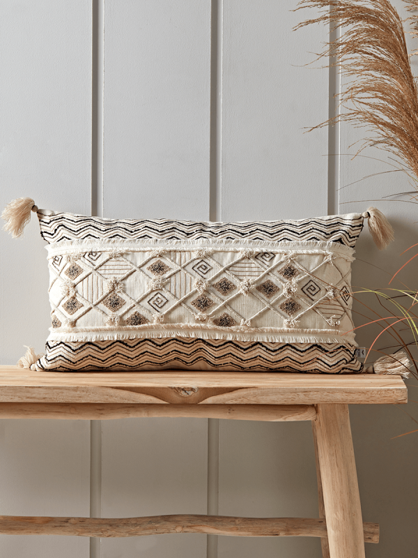 Aneka Cushion