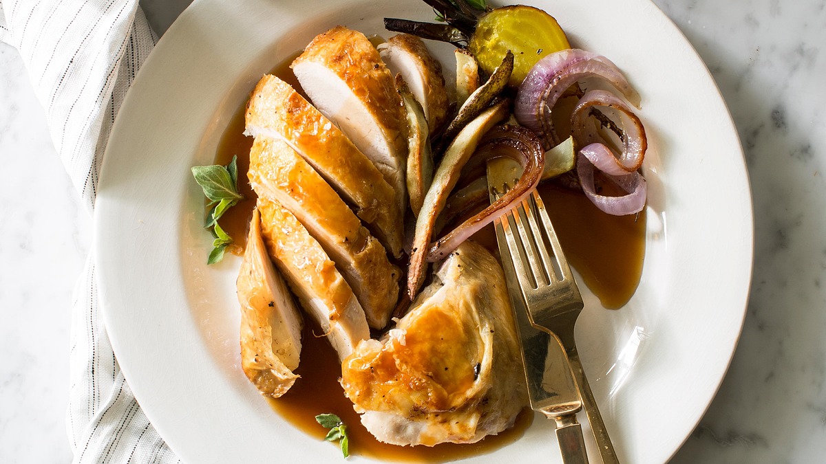Roasted chicken with pan gravy