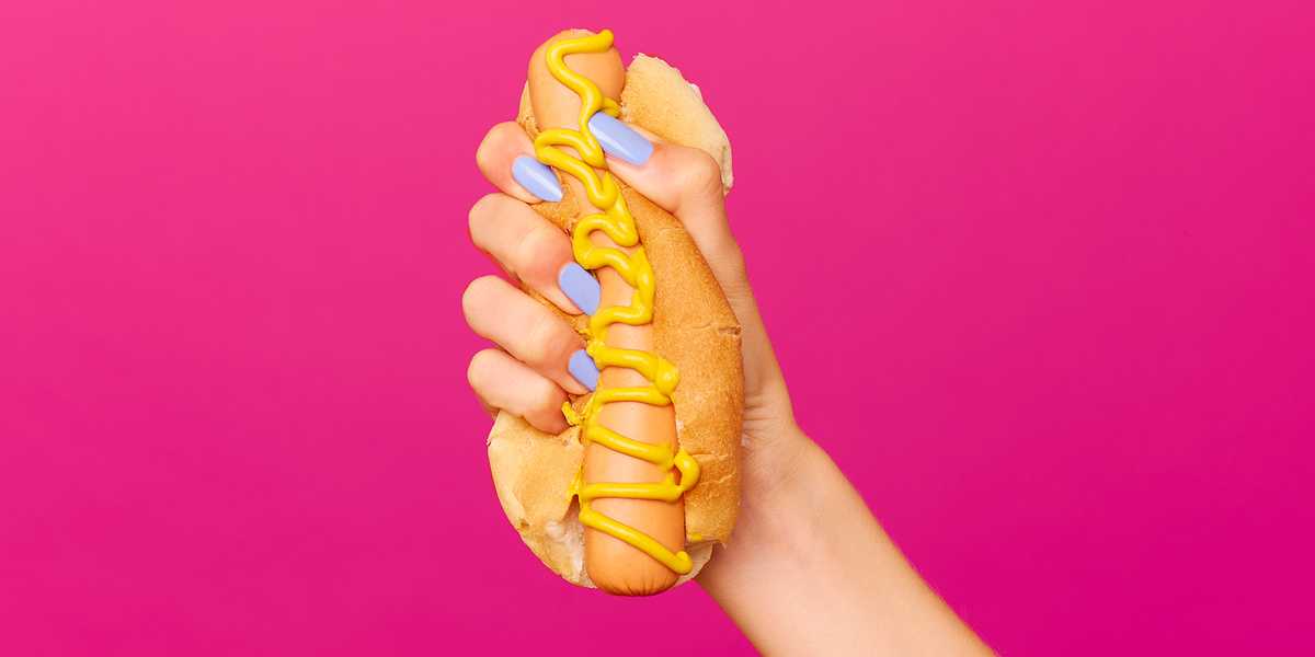 Have some fun with color as the weather warms up with a few of our favorite summer nail polish shades. From pretty pastels to vibrant neons, there''s a plethora of nail polish hues for you to switch up your mani. 