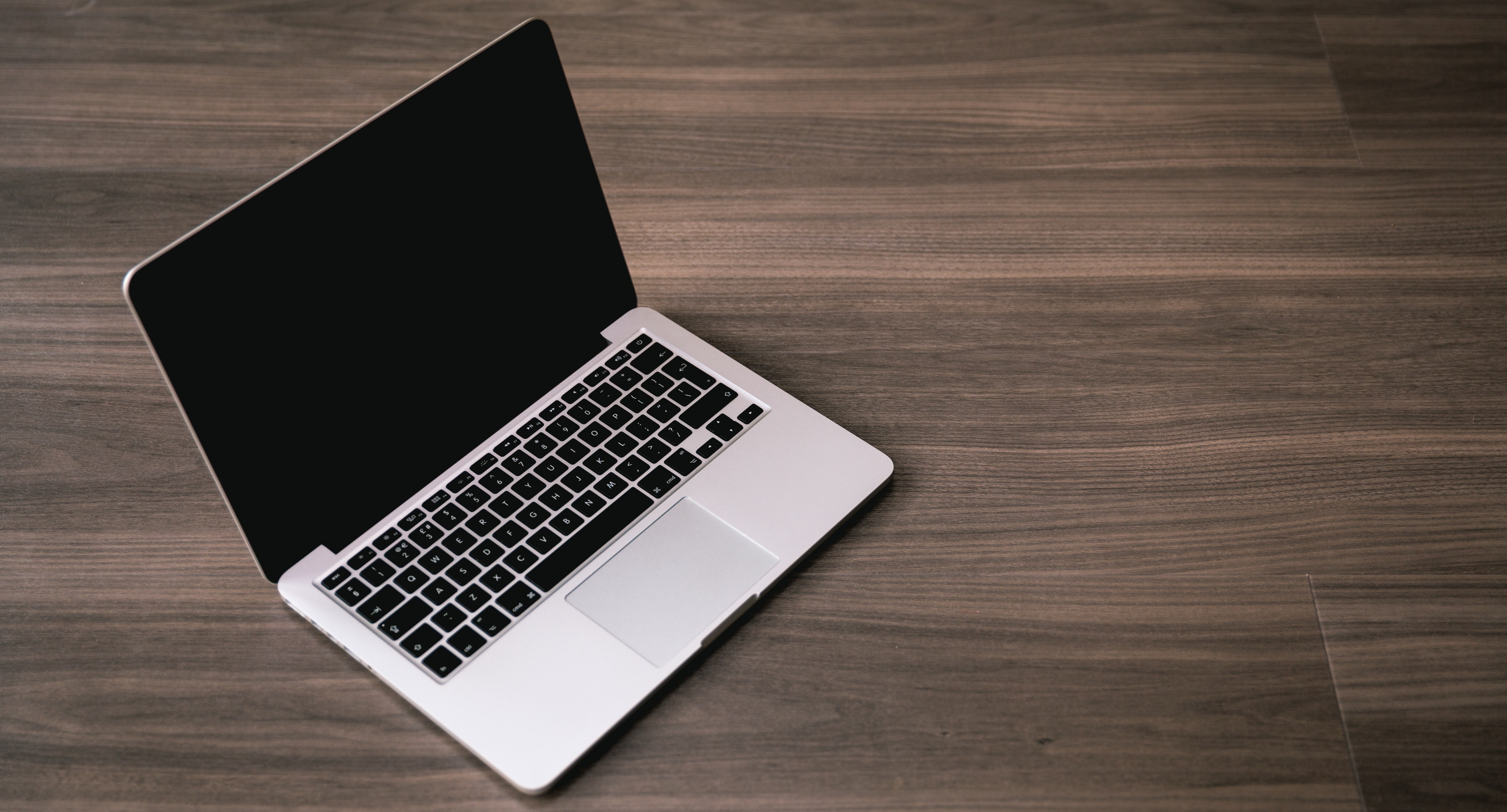 Share a job - win a MacBook