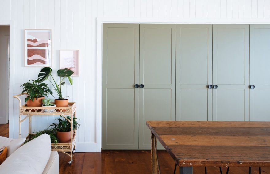 A Guide to Different Paint Finishes (& When To Use Them)