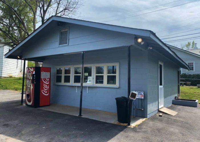 The Tiny Drive-In Restaurant That Serves Some Of Alabama''s Tastiest Burgers