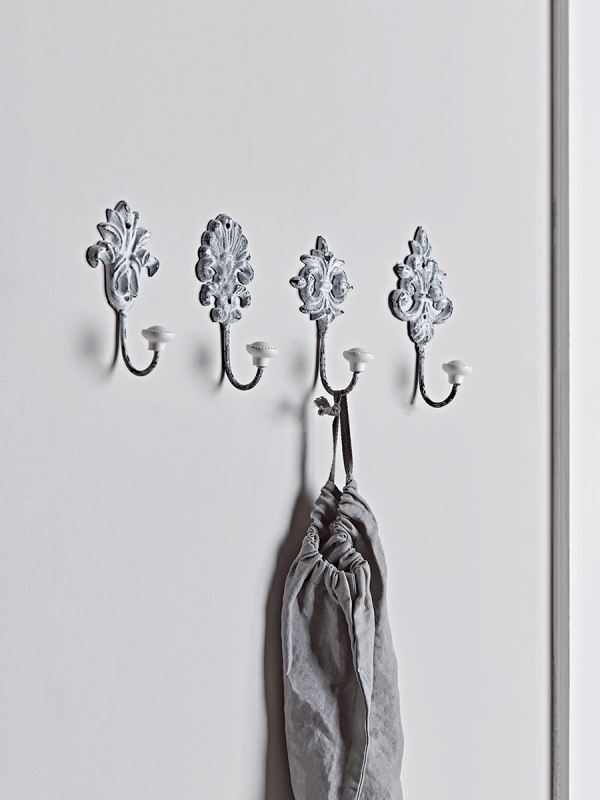 Four Greywashed Hooks