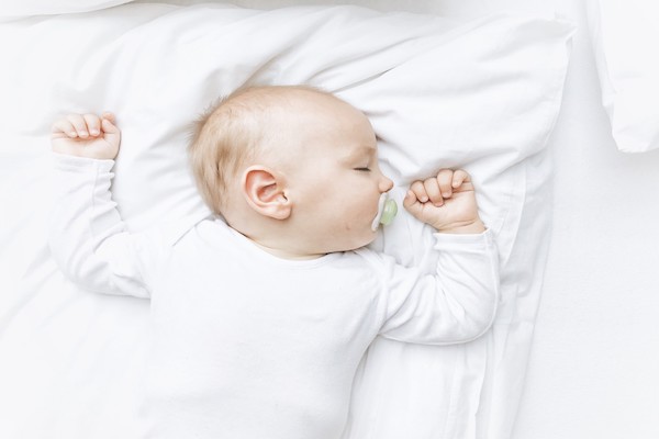 Parenting Week 16 Email Sleep Train Photo