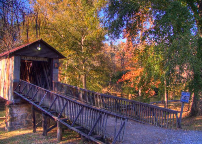 10 Of The Most Beautiful Fall Destinations In Alabama
