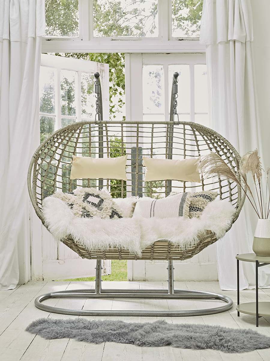 Double Hanging Chair