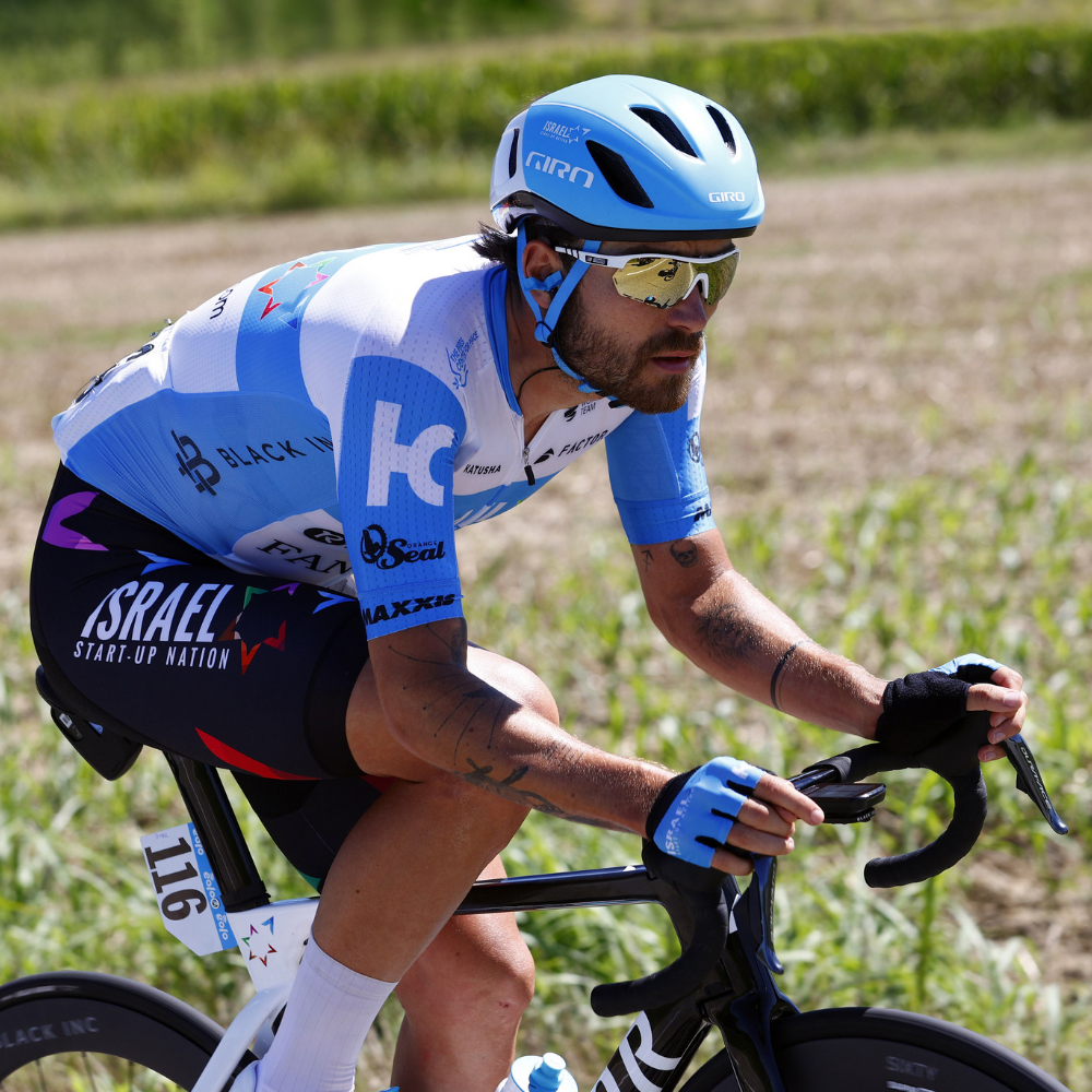 Giro Cyclist Wearing Vanquish Helmet