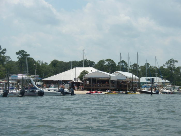 The Pirate-Themed Restaurant In Alabama That Offers A Unique Dining Experience