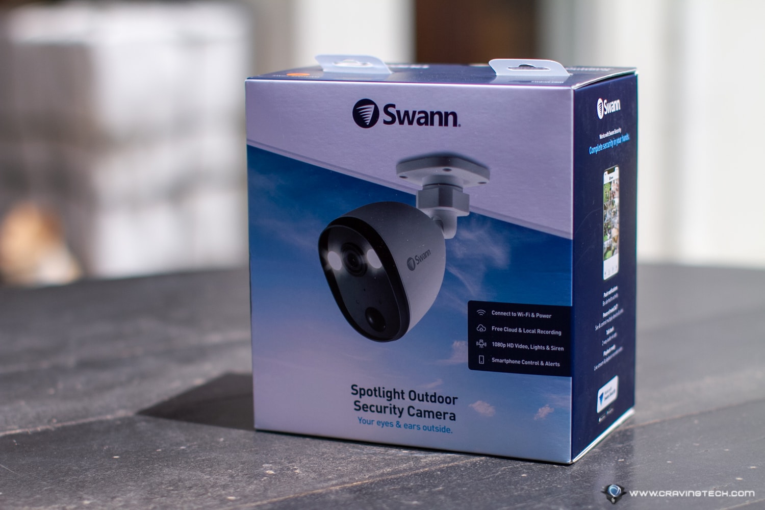 Swann Spotlight Outdoor Security Camera Review