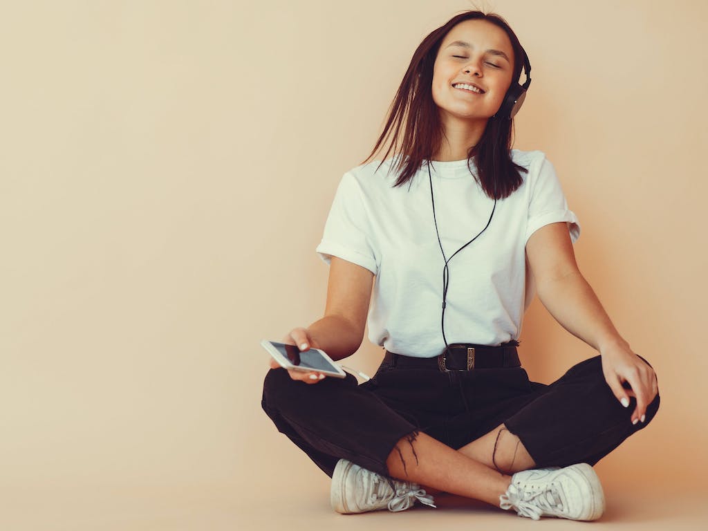 Sound Therapy: What It Is, How To Practice It & Where To Find It