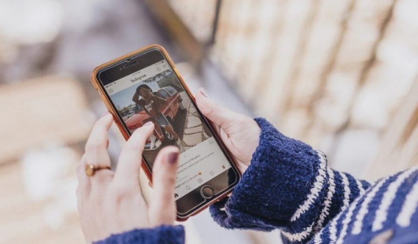 Why-and-how-to-get-more-@mentions-and-photo-tags-from-customers-on-Instagram