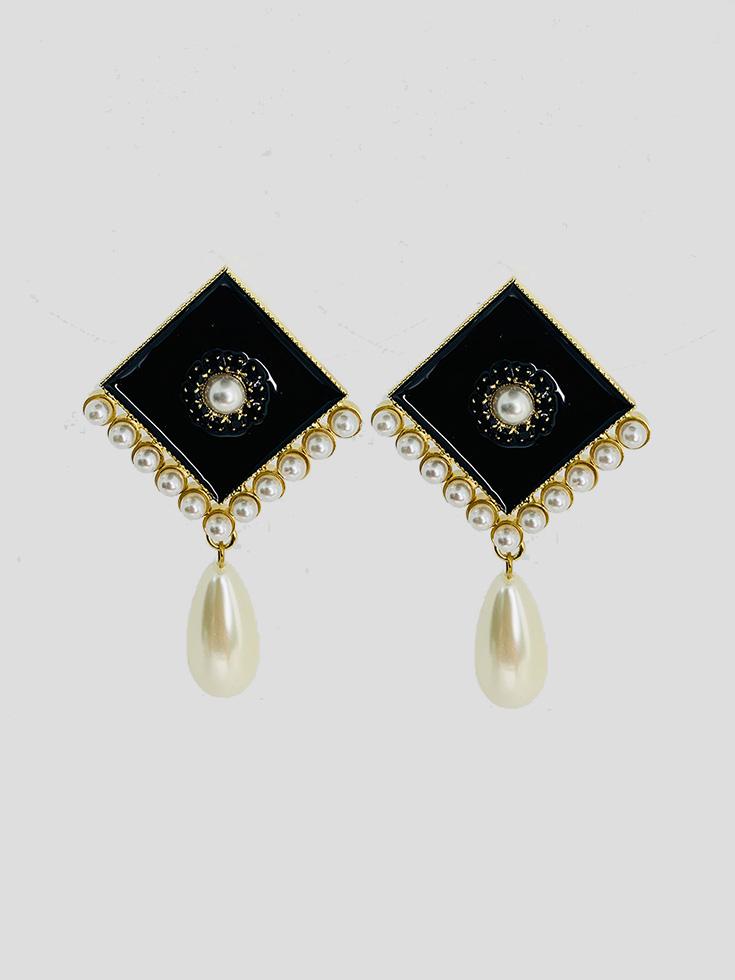 Image of Lacquer Pearl Drop Earrings