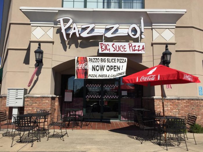 The Pizza At This Delicious Alabama Eatery Is Bigger Than The Table