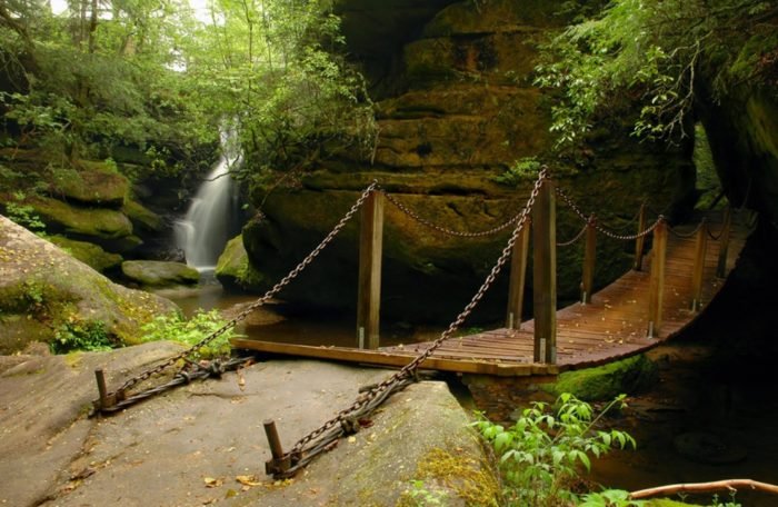The One Place In Alabama That Looks Like Something From Middle Earth