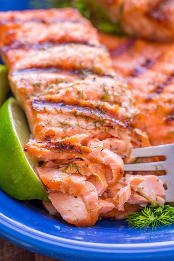 Grilled-Salmon-with-Garlic-Lime-Butter-7-600x900