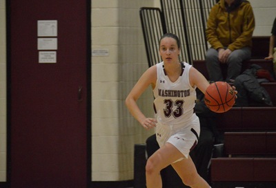 Shorewomen Use Strong Fourth Quarter in 77-70 Win over Red Devils