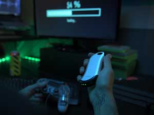 Zippo Gaming HeatBank 9s Hand Warmer