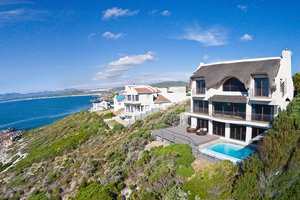 Whale Huys Luxury Oceanfront Villa
